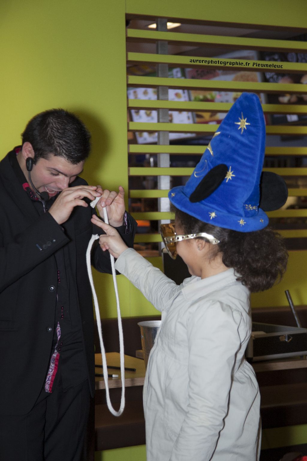 Spectacle de magie - magicien enfants - spectacle McDo - Magie Magicien -55